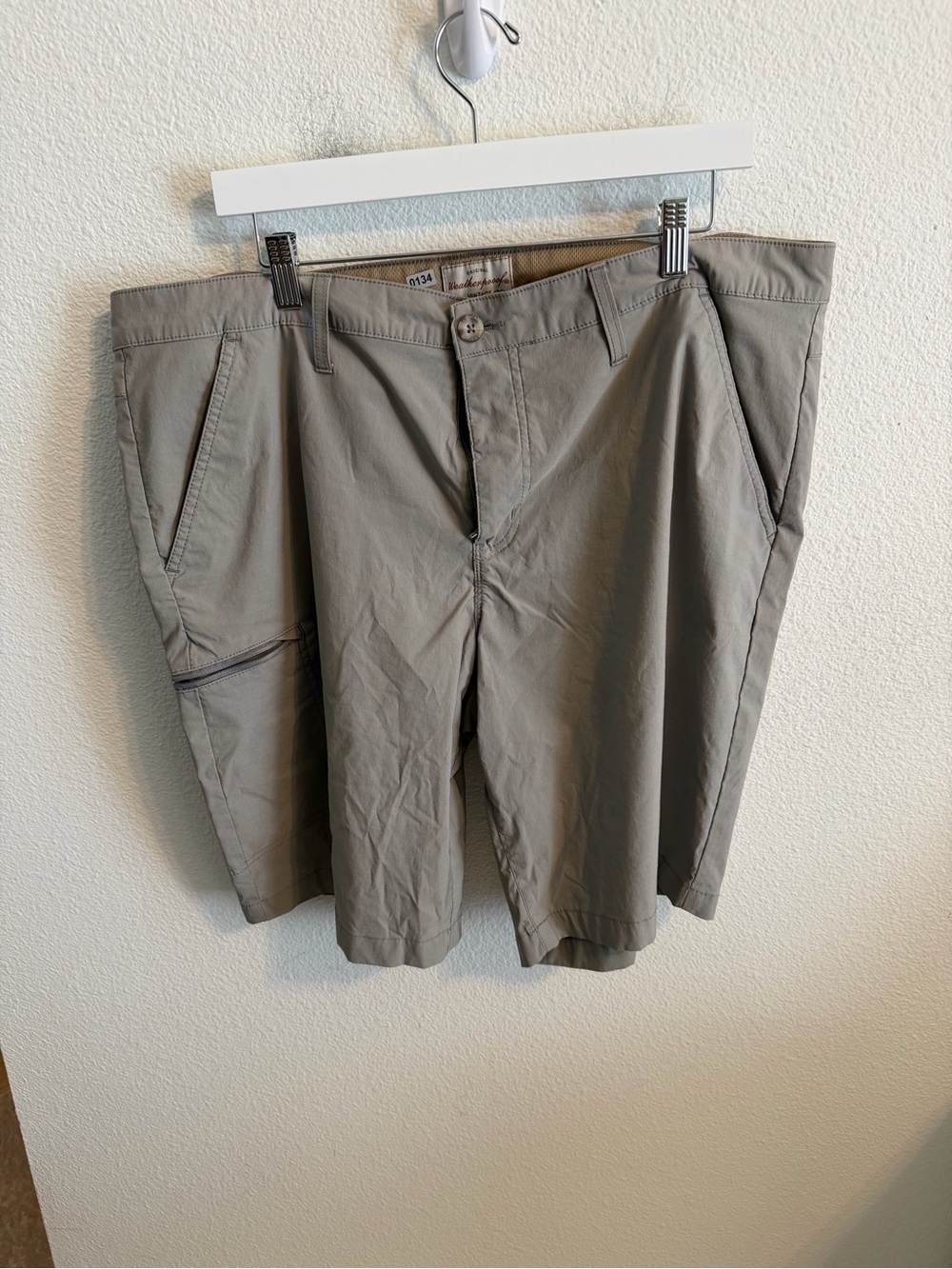 Weatherproof Men's Taupe Flat-Front Shorts